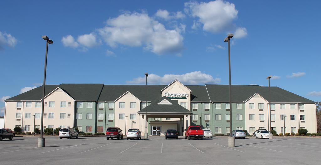 Greystone Inn & Suites Ванс Экстерьер фото